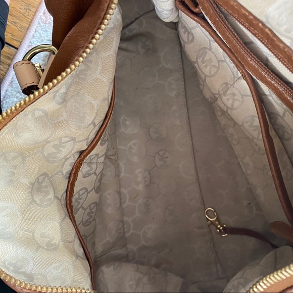 Grayson Satchel | Michael Kors - Picture 11 of 16